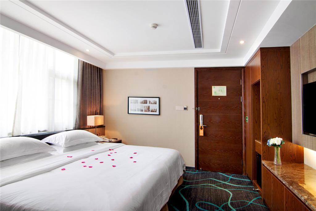 Vienna Hotel Guilin Xiangshan Park ภายนอก รูปภาพ